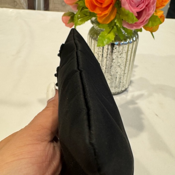 Authentic Prada pouch with sequined bear design - Picture 12 of 13